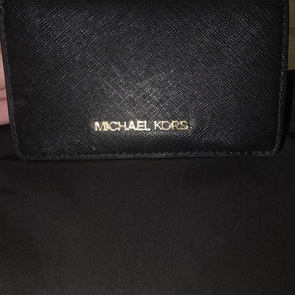 MICHAEL KORS Black Saffiano Leather Wallet with Gold Logo